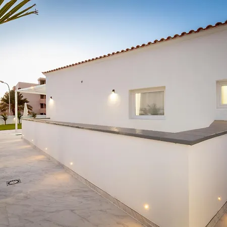 Michelle Private Oasis Heated Pool And Wifi * Playa Paraiso (Tenerife)