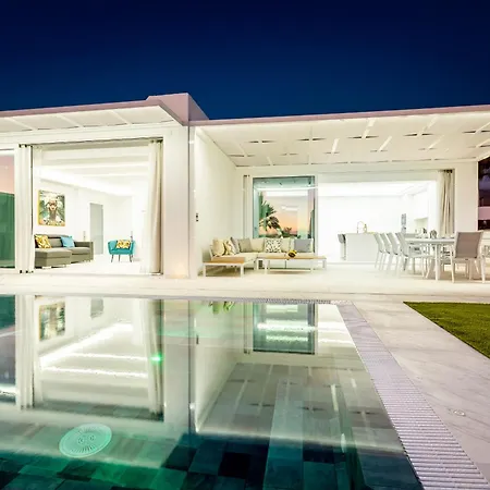 Michelle Private Oasis Heated Pool And Wifi Playa Paraiso (Tenerife)